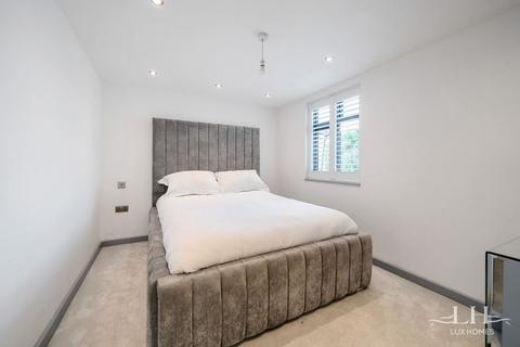 131 Burnway, Hornchurch, RM11 3SW