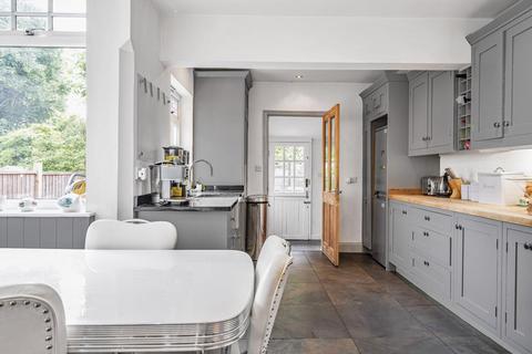 48 Wiverton Road, London, SE26 5HY