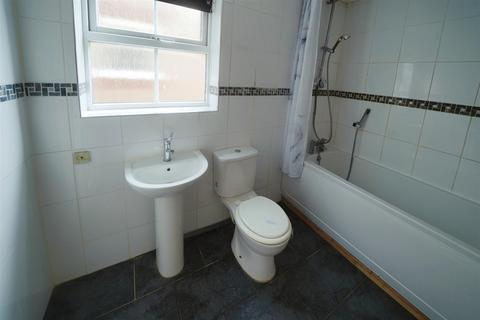 5 bedroom detached house for sale, Blackhall Close, Kingswood, Hull