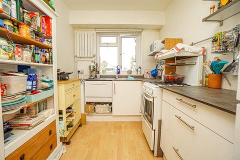 1 bedroom flat for sale, Grand Parade, St. Leonards-On-Sea