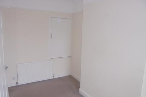 2 bedroom terraced house to rent, Bentley Lane, Walsall