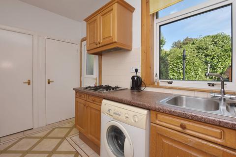 16 Bellevue Gardens, Edinburgh, EH7 4JX