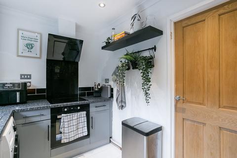 37 Faskin Place, Glasgow, G53 7BZ