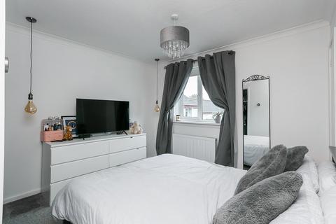 37 Faskin Place, Glasgow, G53 7BZ