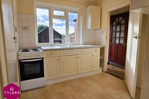 2 bedroom bungalow for sale, The Green, Snailwell, Newmarket, Cambridgeshire, CB8