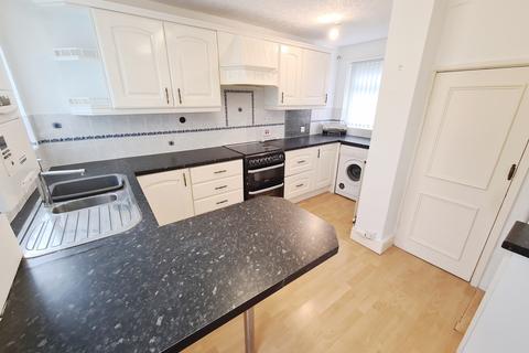 3 bedroom terraced house for sale, Kelsall Drive, Droylsden