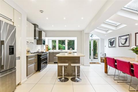 5 bedroom terraced house for sale, Broomwood Road, SW11