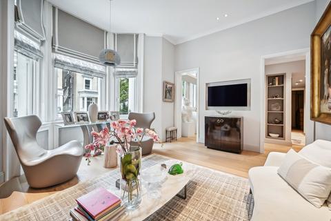 2 bedroom flat for sale, Tregunter Road, Chelsea, London