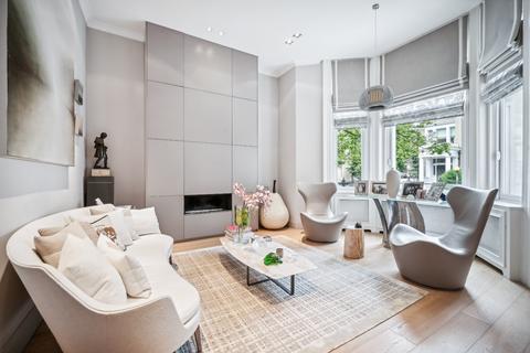 2 bedroom flat for sale, Tregunter Road, Chelsea, London