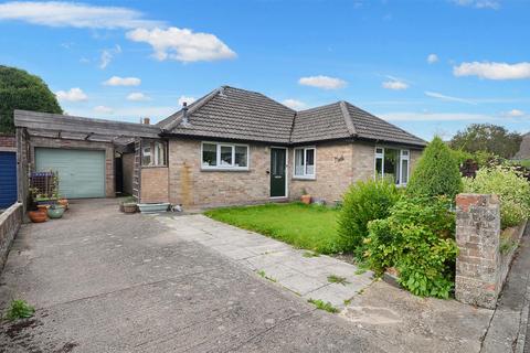 3 bedroom detached bungalow for sale, Springfield Road, Mere