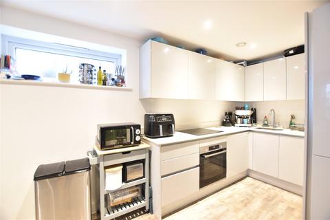 1 bedroom apartment for sale, St. Johns Hill, Kent TN13