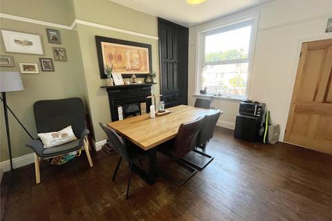 3 bedroom end of terrace house for sale, Newmarket Road, Ashton-under-Lyne, Greater Manchester, OL7