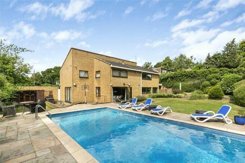 4 bedroom detached house for sale, Eversley Mount, London