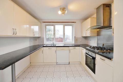 4 bedroom detached house to rent, West View Road Swanley BR8