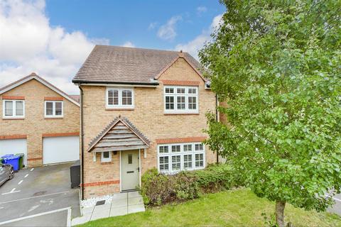 4 bedroom detached house for sale, Parchment Drive, Sittingbourne, Kent