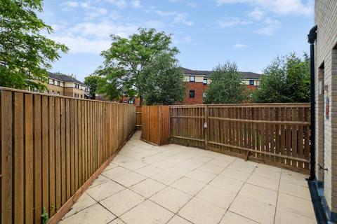 5 bedroom end of terrace house for sale, Gunnersbury Mews, London