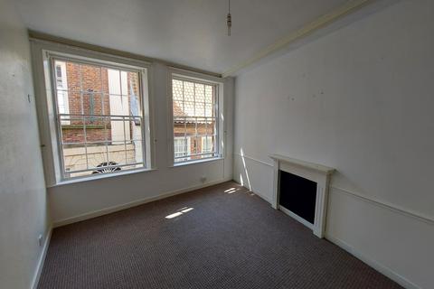 2 bedroom flat to rent, Grape Lane, Whitby YO22