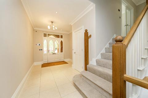 5 bedroom townhouse for sale, Pomeroy Close, Twickenham TW1