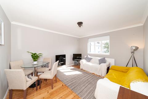 1 bedroom flat for sale, Grafton Square, Clapham, London