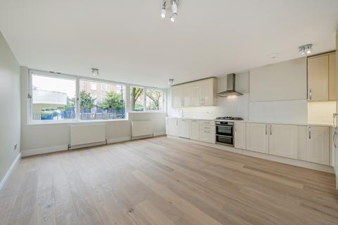 4 bedroom maisonette to rent, Camelford Walk London W11