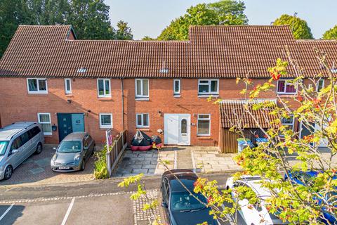 3 bedroom terraced house for sale, Rowland Close, Fearnhead, WA2