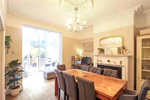 5 bedroom terraced house for sale, Boscombe Road, Southend-on-Sea, Essex, SS2