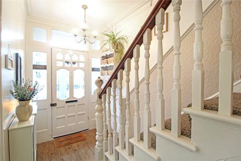 5 bedroom terraced house for sale, Boscombe Road, Southend-on-Sea, Essex, SS2