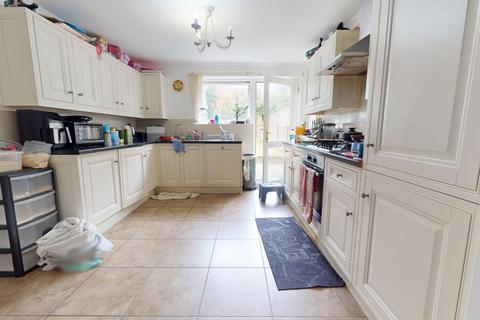 3 bedroom semi-detached house for sale, Washford Farm Road, Ashford, Kent, TN23