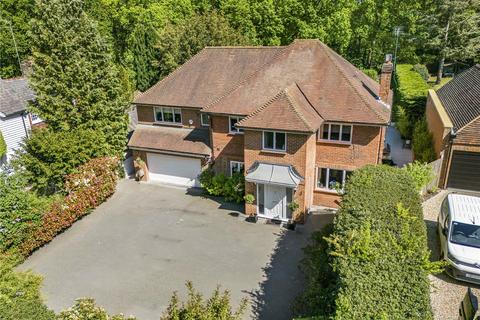 34 Commonside, Keston, BR2 6BS