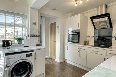 2 bedroom terraced house for sale, Kirkley Street, Lowestoft