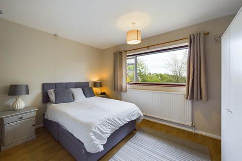 8 Paddock Way, Hemel Hempstead, HP1 2PE