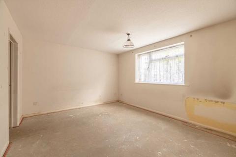 4 Cobblers Close, Farnham Royal, Slough, SL2 3DT