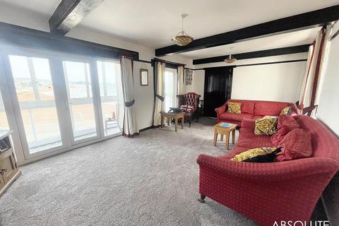 3 bedroom cottage for sale, Roundham Road, Paignton, TQ4