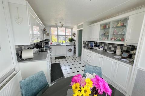 4 Bromsgrove Place, Stoke-on-trent, ST3 2RT