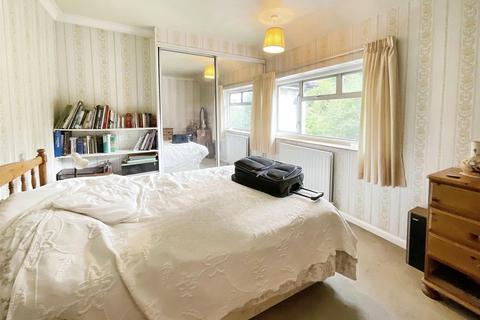 3 bedroom semi-detached house for sale, Cavendish Way, West Wickham, Kent