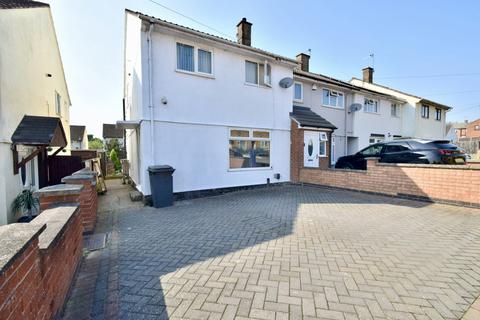 3 bedroom end of terrace house for sale, Kinsdale Drive, Thurnby Lodge, Leicester, LE5