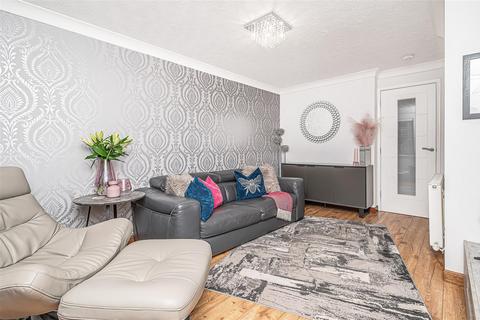 78 Brandy Riggs, Cairneyhill, Dunfermline, KY12 8UY