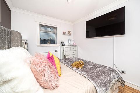 78 Brandy Riggs, Cairneyhill, Dunfermline, KY12 8UY