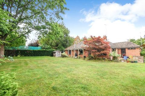 3 bedroom bungalow for sale, Broad Oak, Odiham RG29