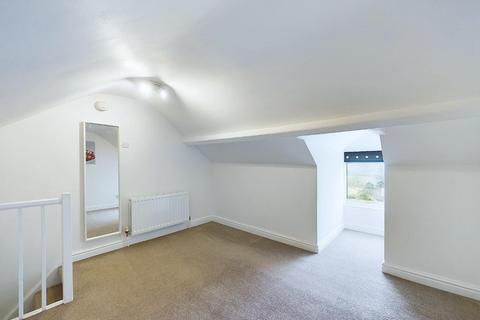 3 bedroom terraced house for sale, Rutland Street, Matlock DE4