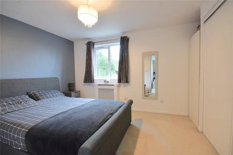 1 bedroom apartment for sale, Langshott, Horley, Surrey, RH6