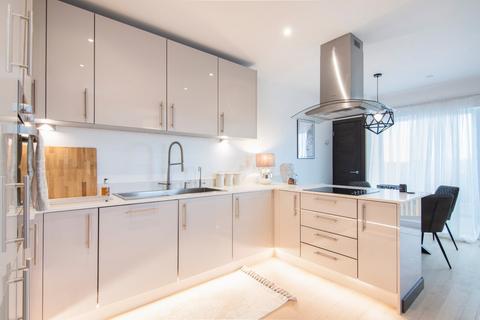 2 bedroom apartment for sale, Waterhouse Avenue, Maidstone, Kent, ME14