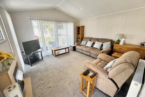 2 bedroom lodge for sale, Carnforth LA6