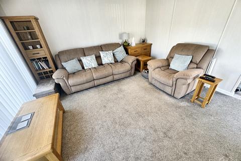 2 bedroom lodge for sale, Carnforth LA6