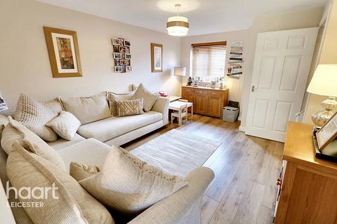 3 bedroom end of terrace house for sale, Monk Close, Market Harborough