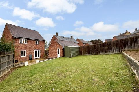 3 bedroom detached house for sale, Hobbs Road, Faringdon, SN7