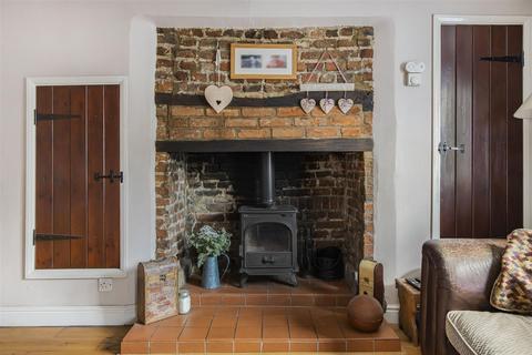 6 The Grip, Linton, Cambridge, CB21 4NR