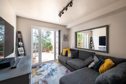 1 bedroom house for sale, West Street, Reigate