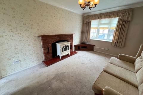 2 bedroom semi-detached house for sale, Michaelwood Close, Redditch B97