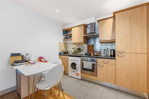 1 bedroom duplex to rent, Artichoke Hill, London, E1W